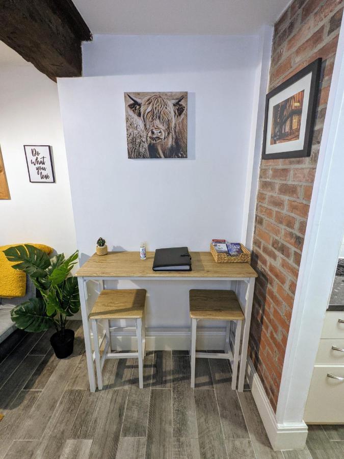 Cosy Riverside Apartment - Free Parking York Exterior photo